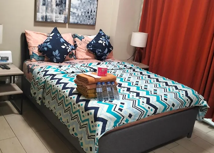 Nadzcondotel - At Two Palm Tree O Manilla